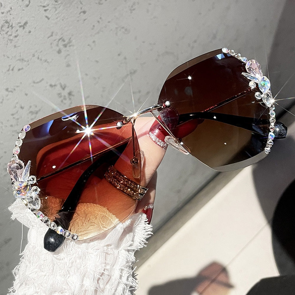 2023 Gafas de sol sin montura vintage con diseño de marca de lujo y diamantes de imitación